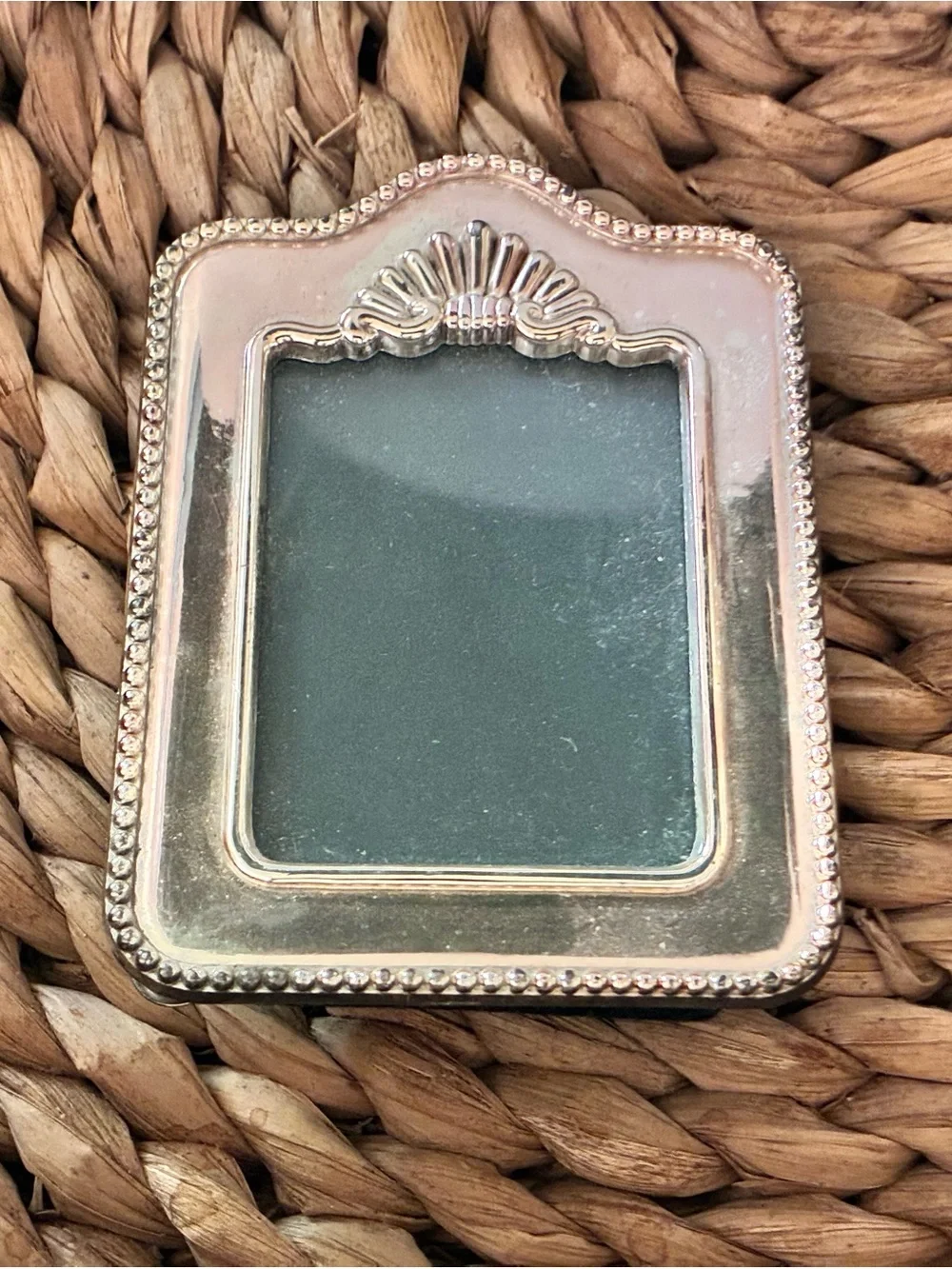 N/A elegant silver
